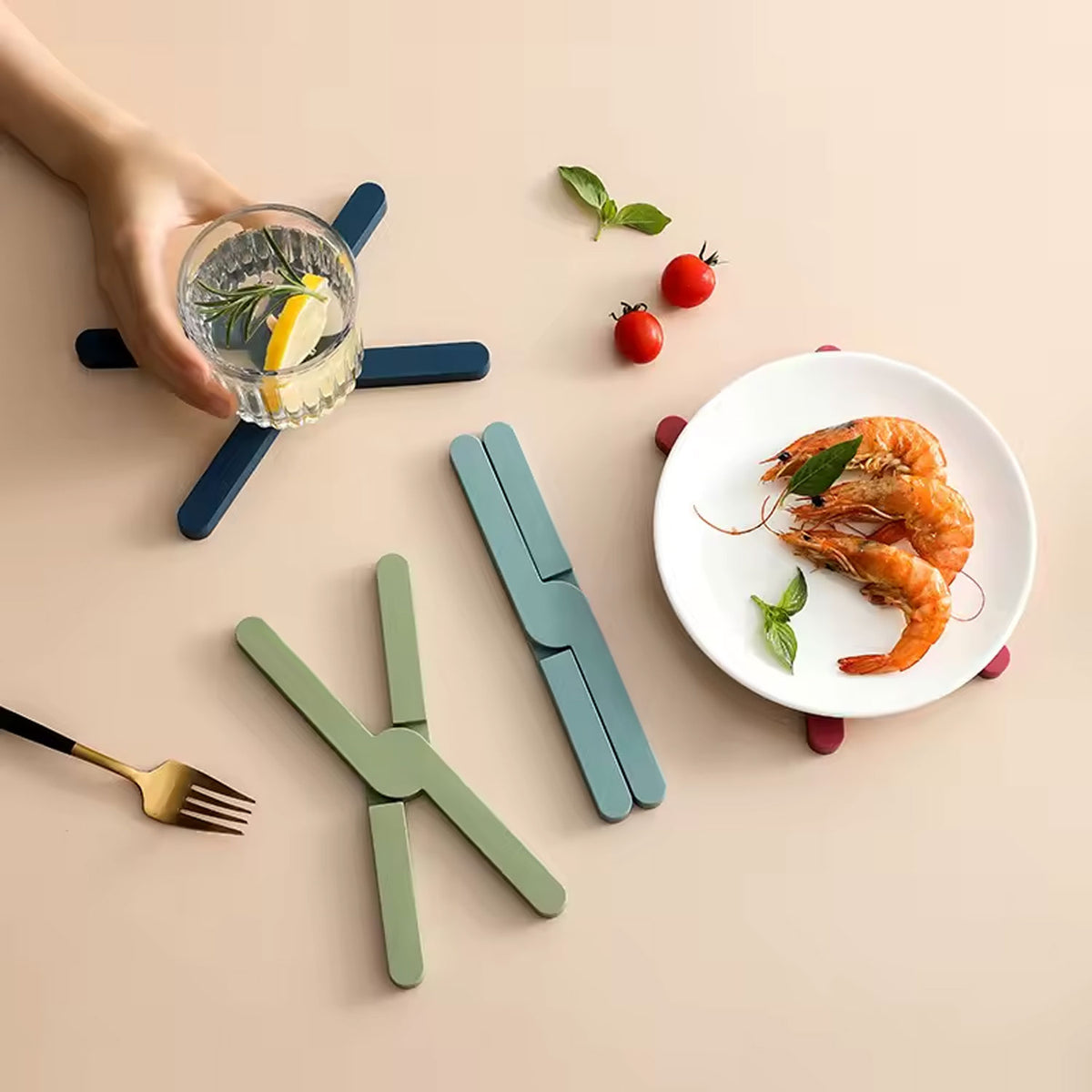 Foldable Heat-Resistant Countertop Protector